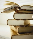 والدین کتاب بخوانند